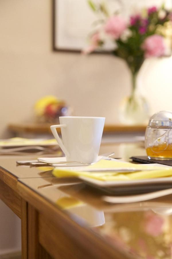 Dunmurray Lodge Guesthouse And Loft Apartment พิทลอครี ภายนอก รูปภาพ